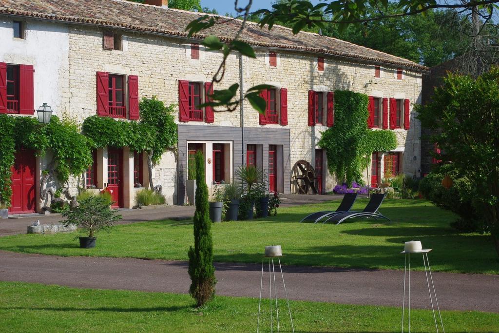 Moulin De Coupigny Villa Fontenille-Saint-Martin-d'Entraigues Стая снимка